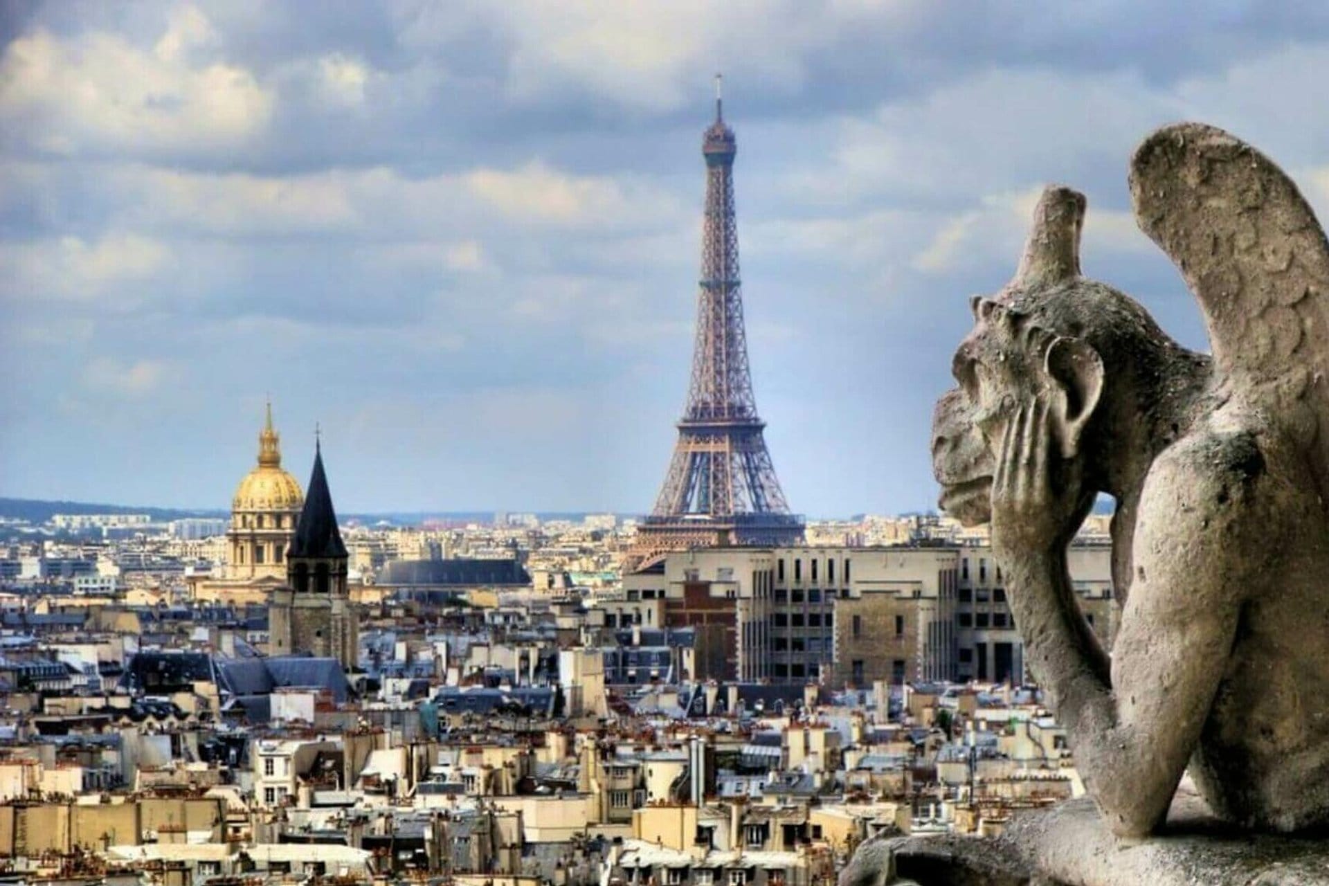 Paquete autoguiado para descubrir París