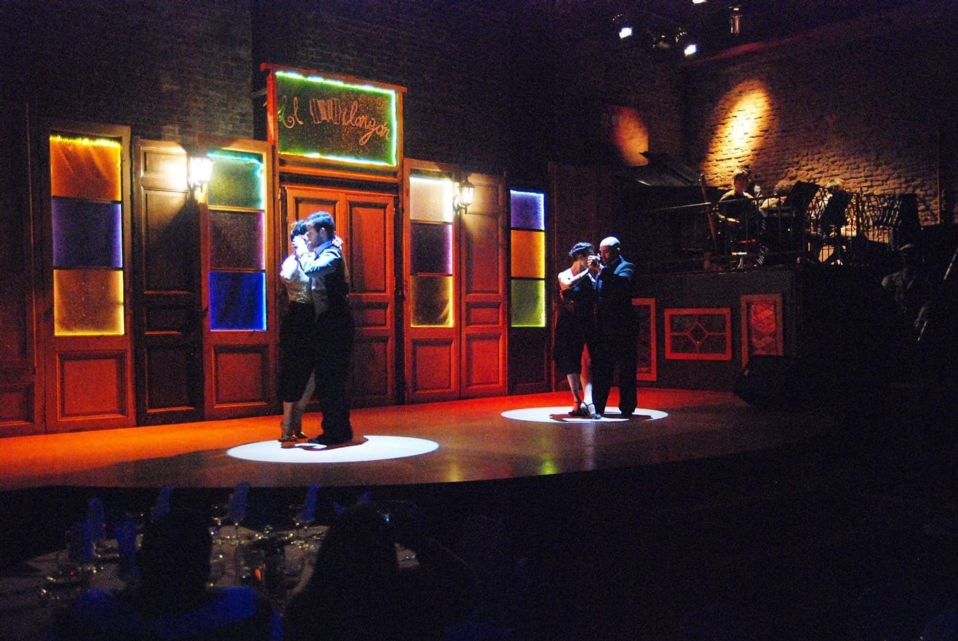 Tango y Candombe: Cena en el Milongón