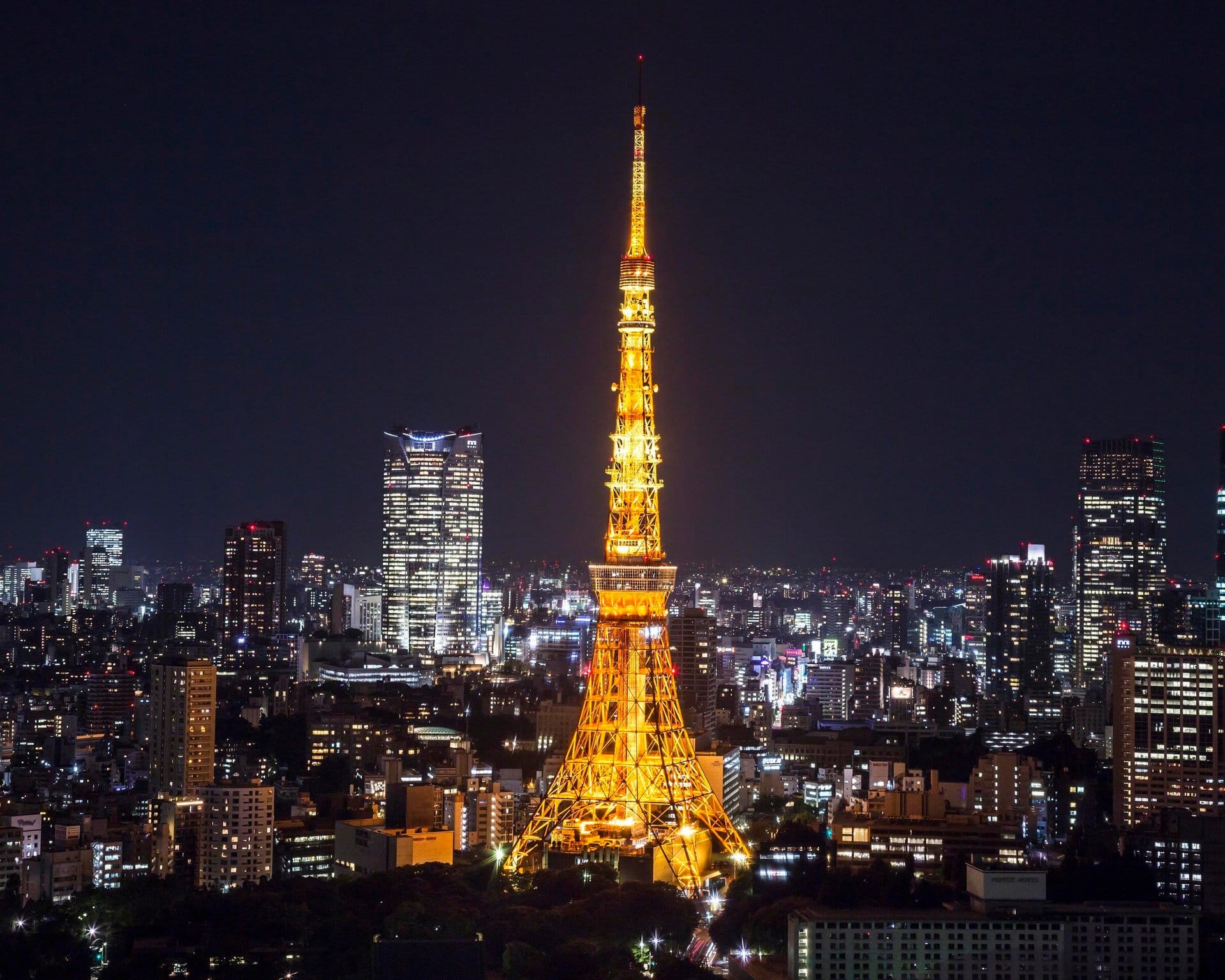 Entrada a la Torre de Tokio y metro 24 h