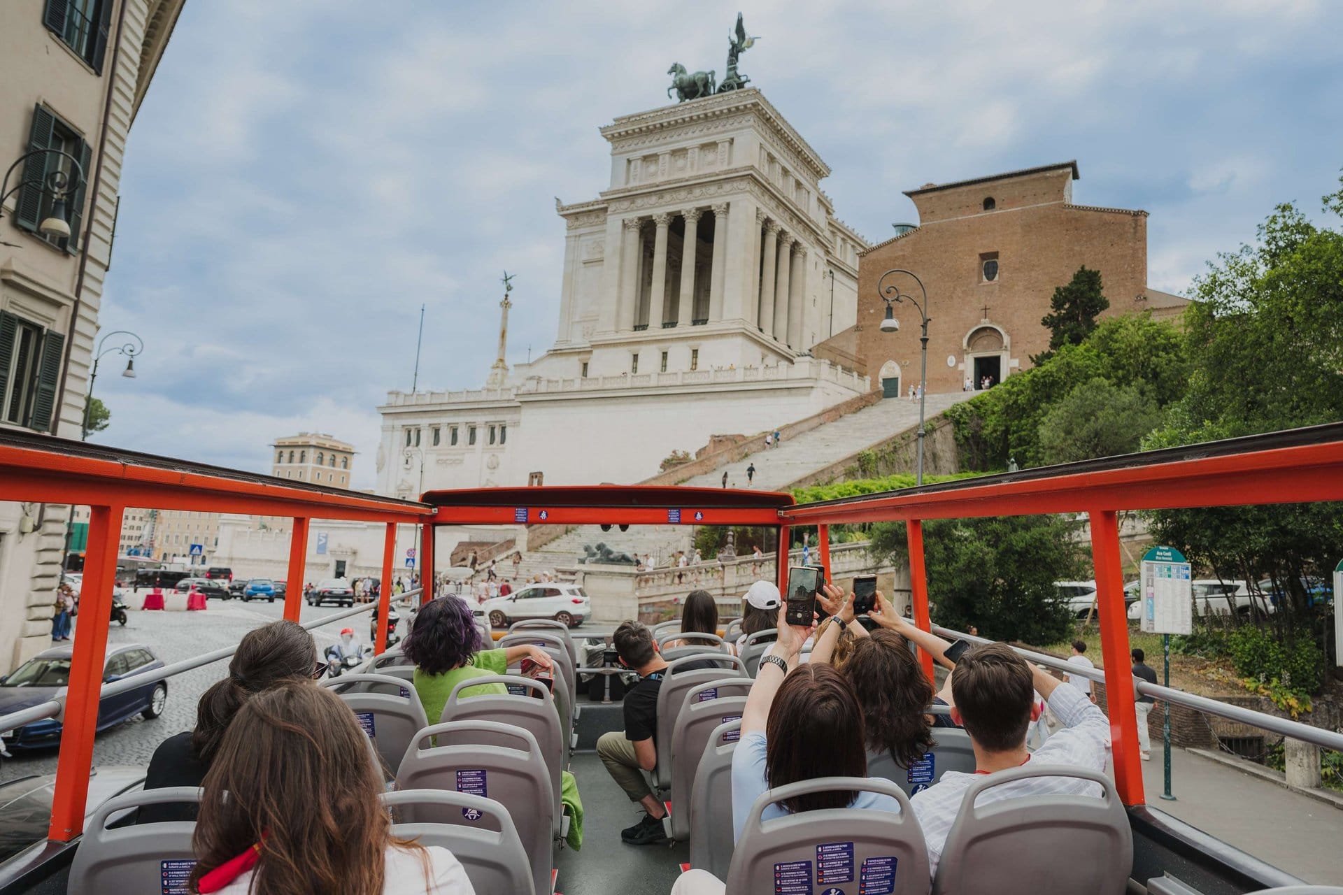 Roma desde Civitavecchia: Coliseo y tren