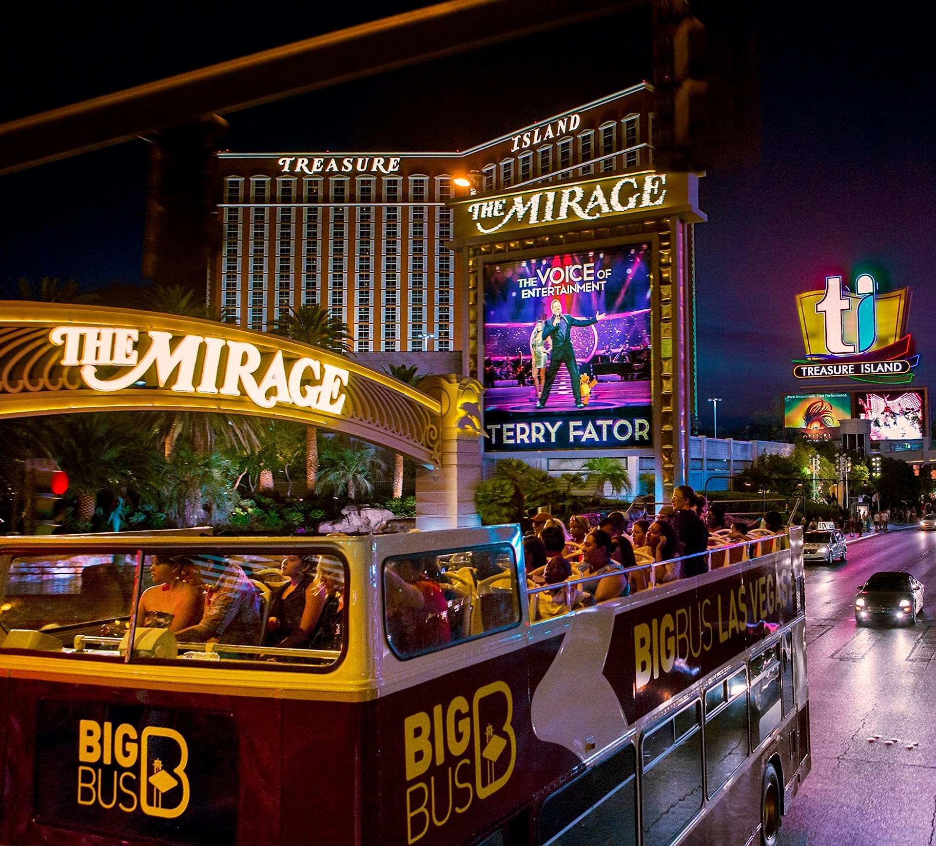 Big Bus Las Vegas nocturno