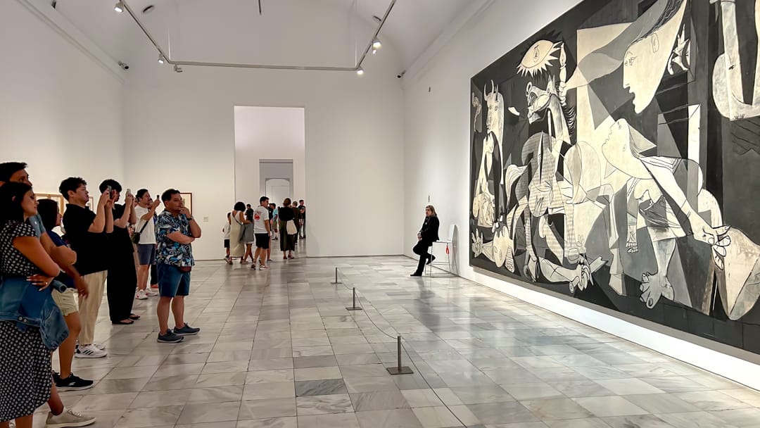 Acceso rápido al Museo Reina Sofía