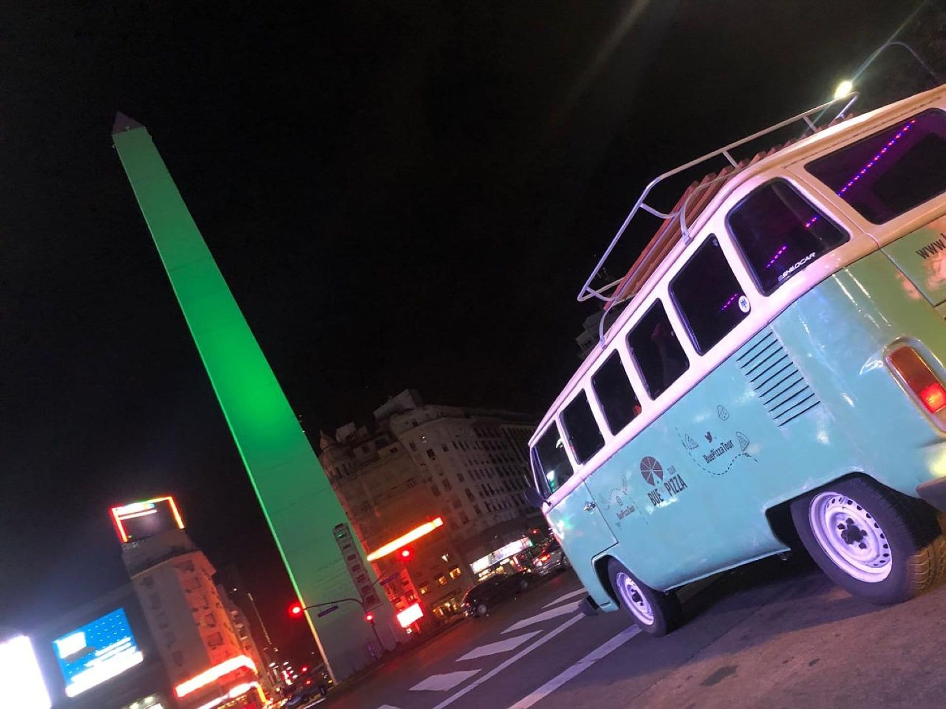 Buenos Aires Pizza Night Tour en VW Vintage