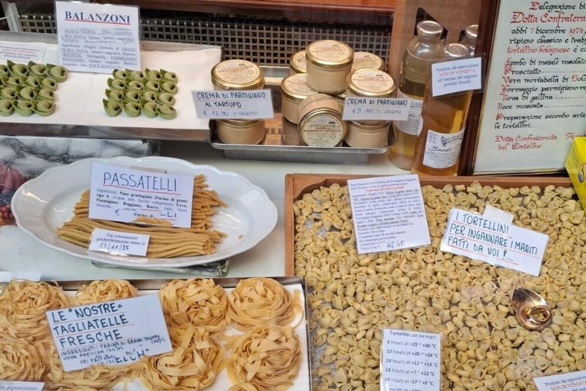 Bolonia gastronómica y show de sfoglia