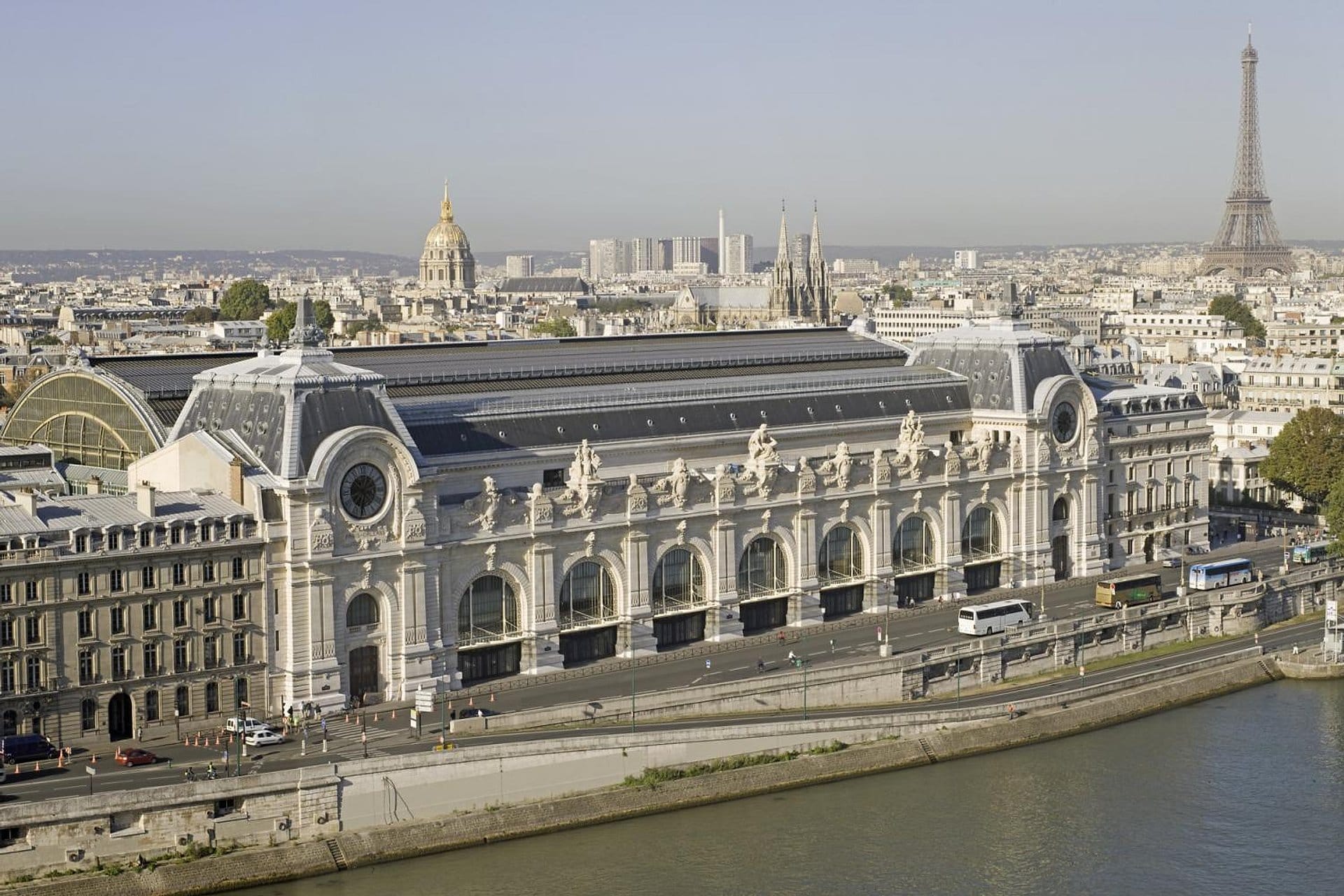 Paris Museum Pass 2 días y Bateaux Parisiens