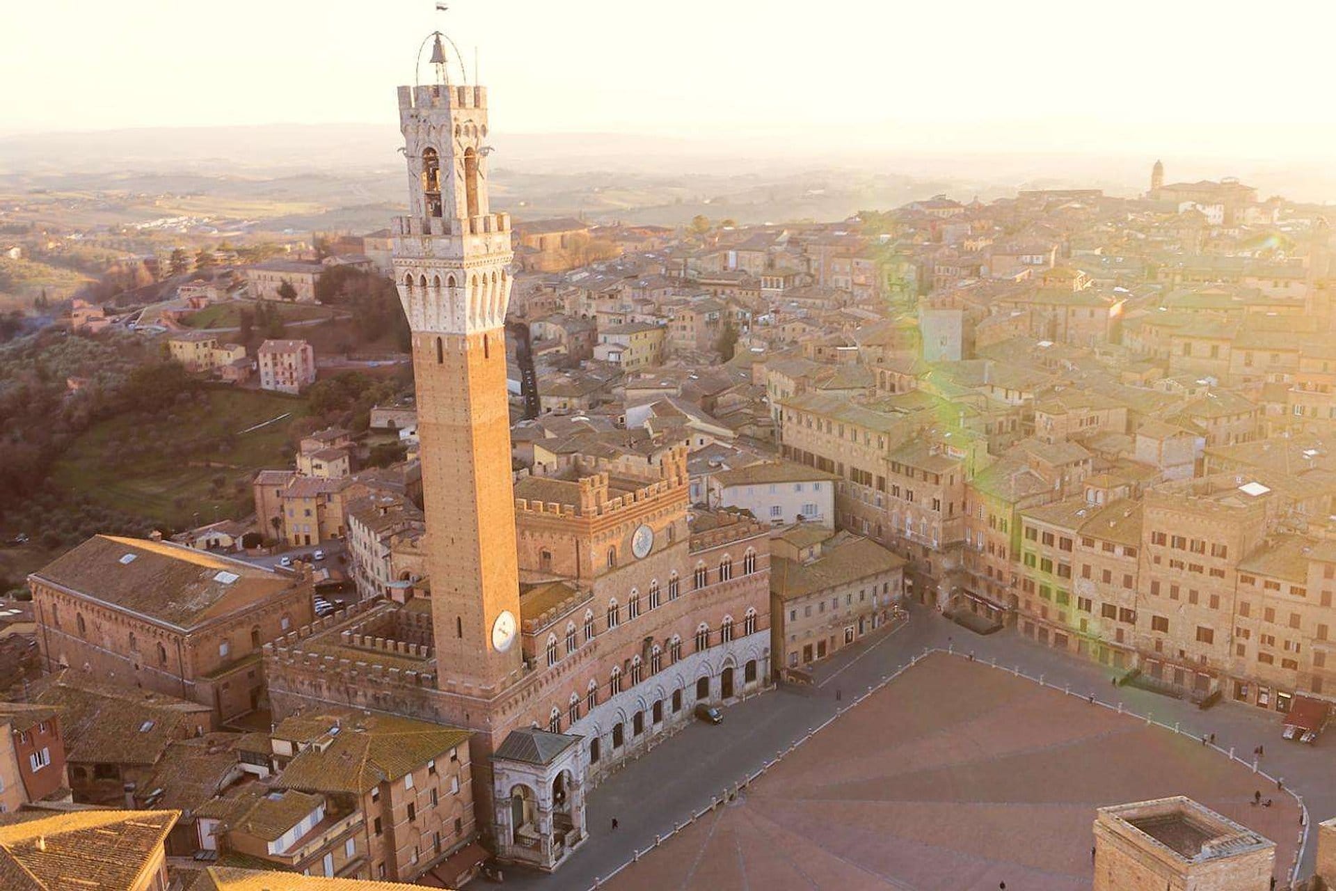 Siena, S. Gimignano y Pisa en bus con guía