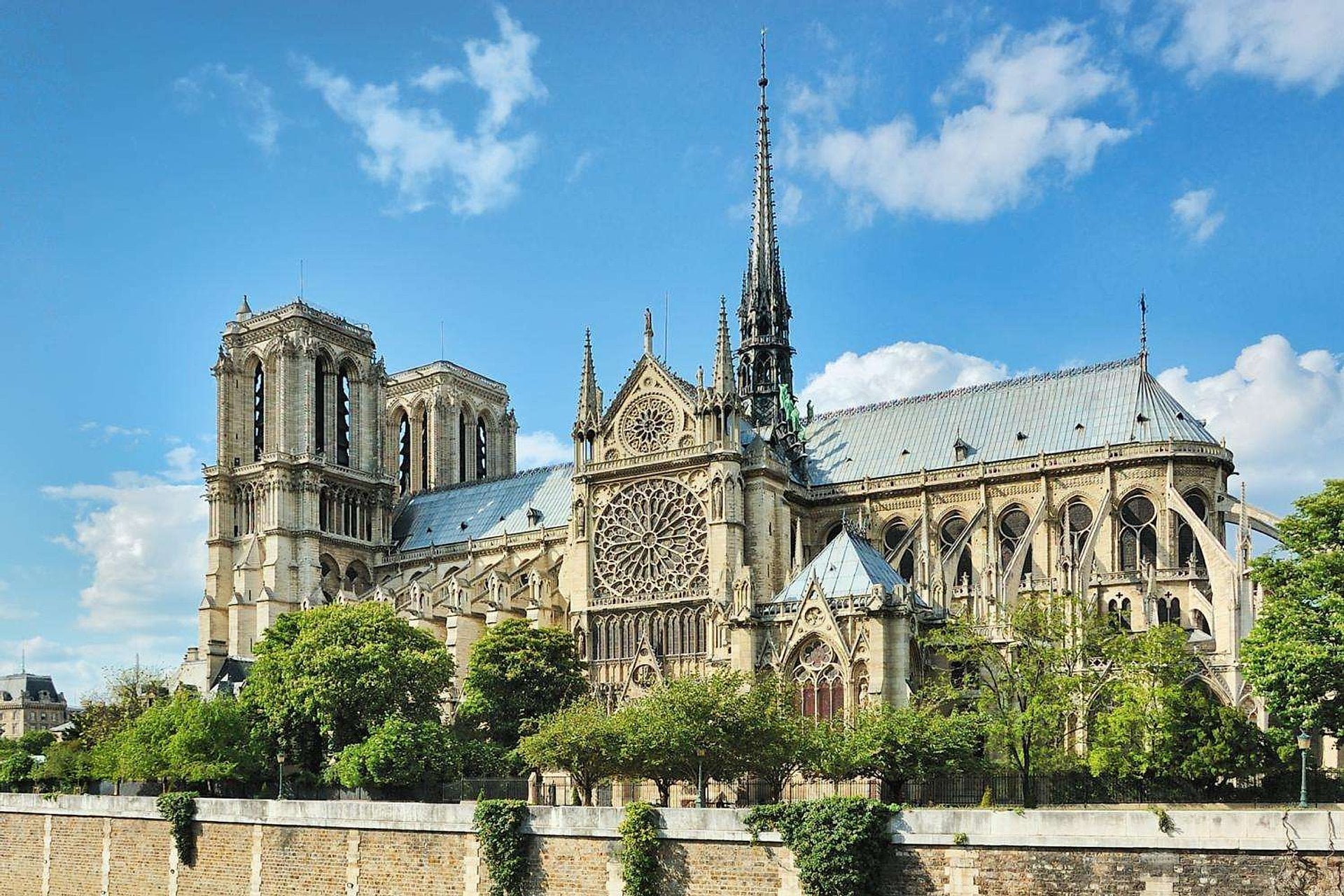 Isla de Notre Dame y Sainte-Chapelle - Imagen 4