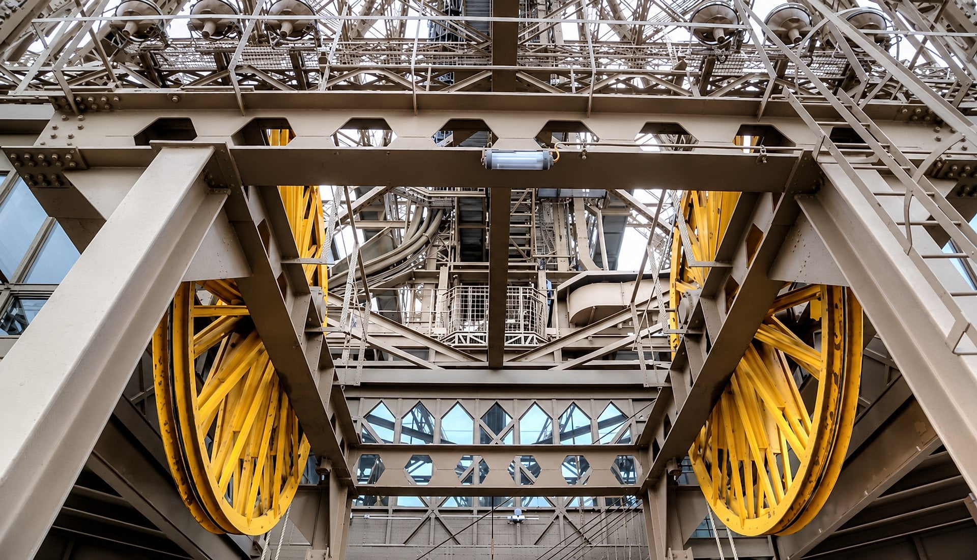 Torre Eiffel: acceso prioritario y audioguía - Imagen 4