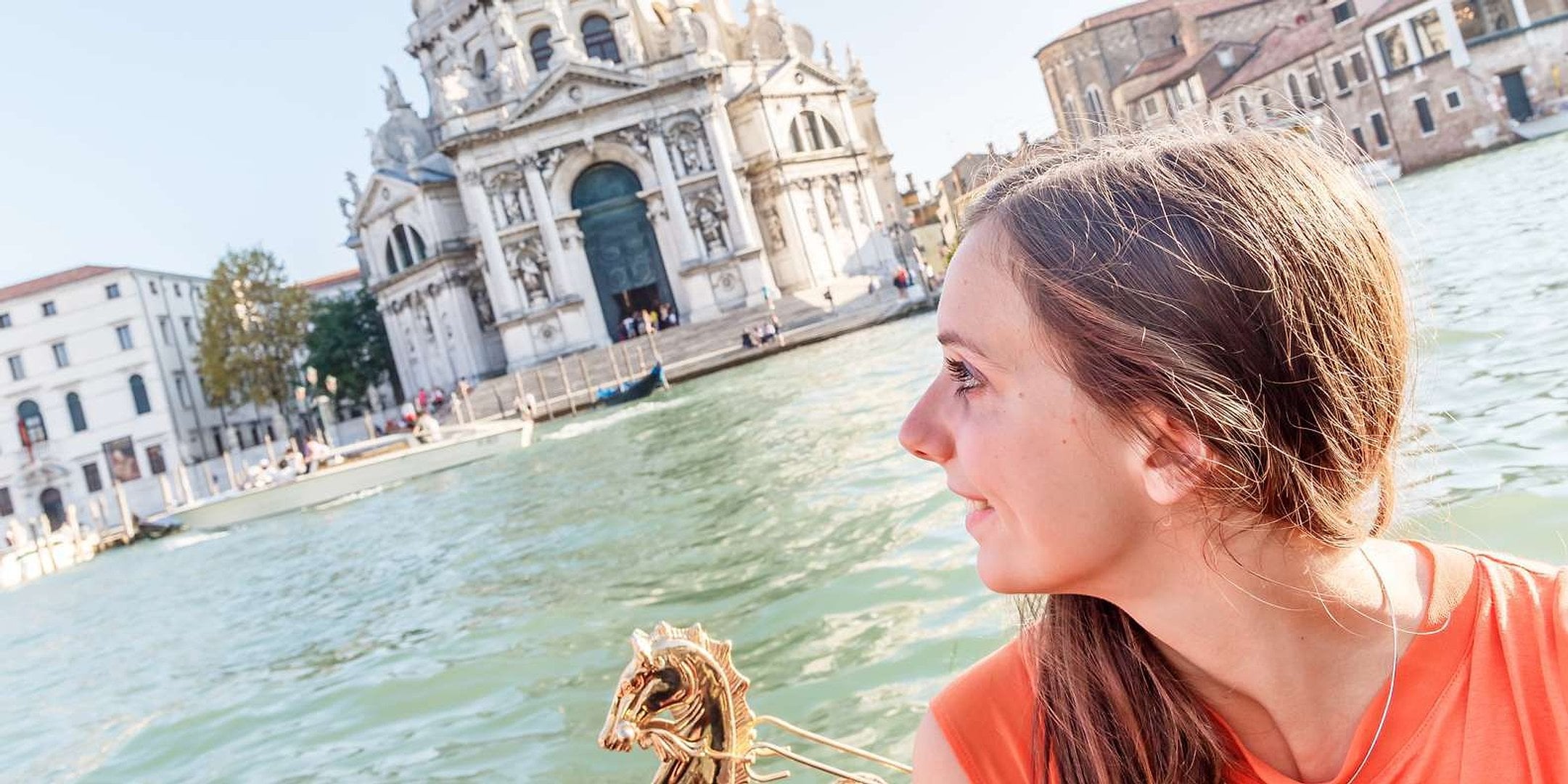 Paseo en góndola por los canales de Venecia - Imagen 3