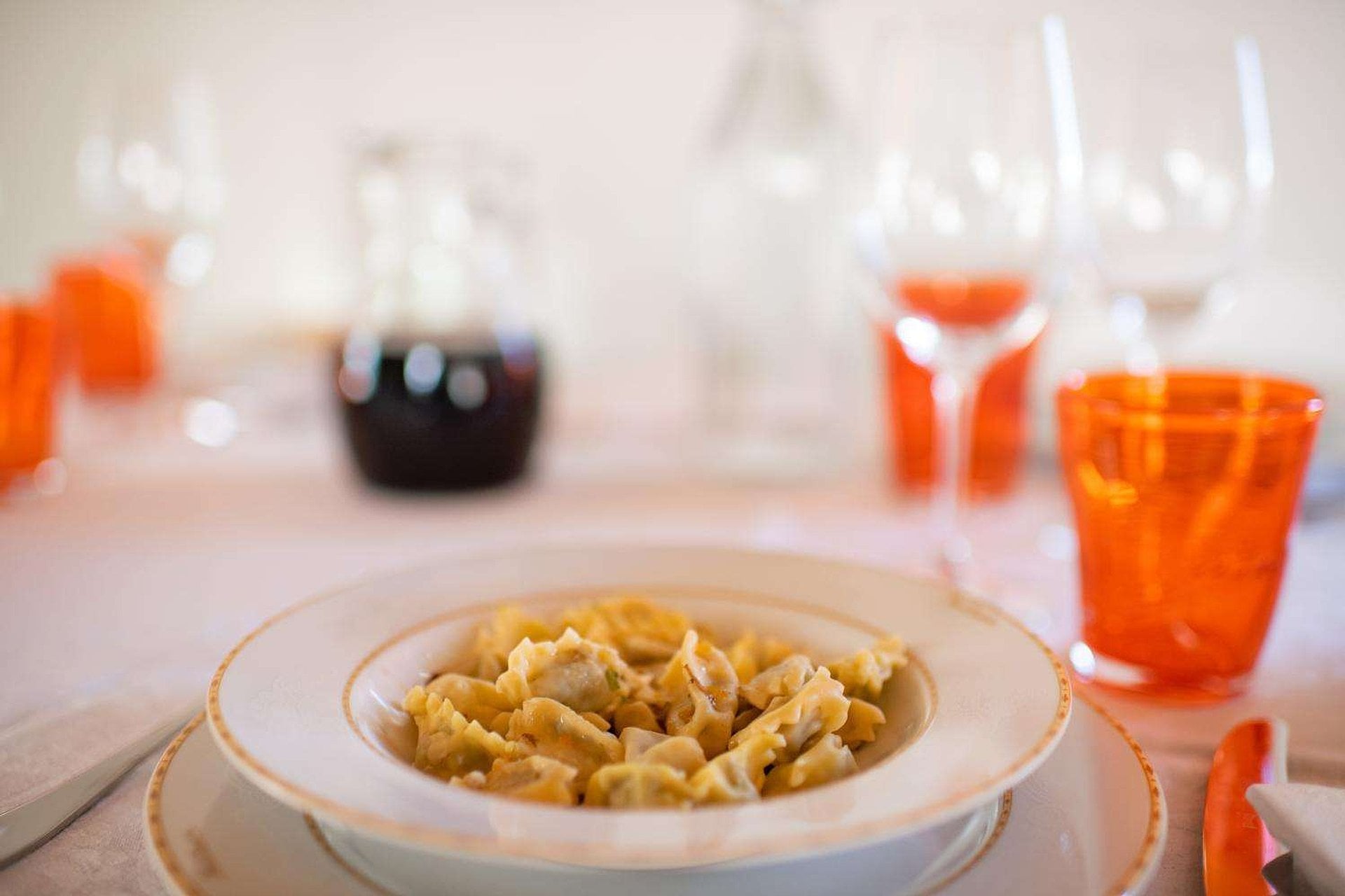 Pasta y tiramisú en grupo pequeño, Verona - Imagen 3