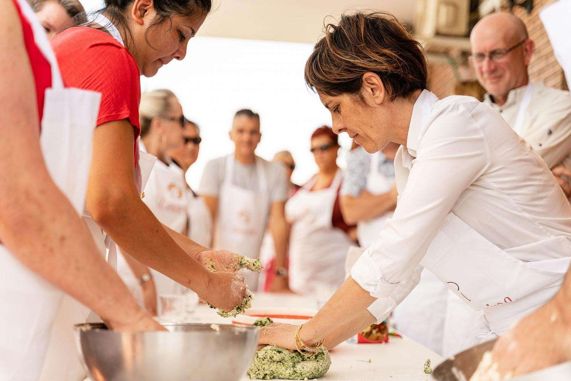 Mercado y cocina en grupo reducido - Imagen 2