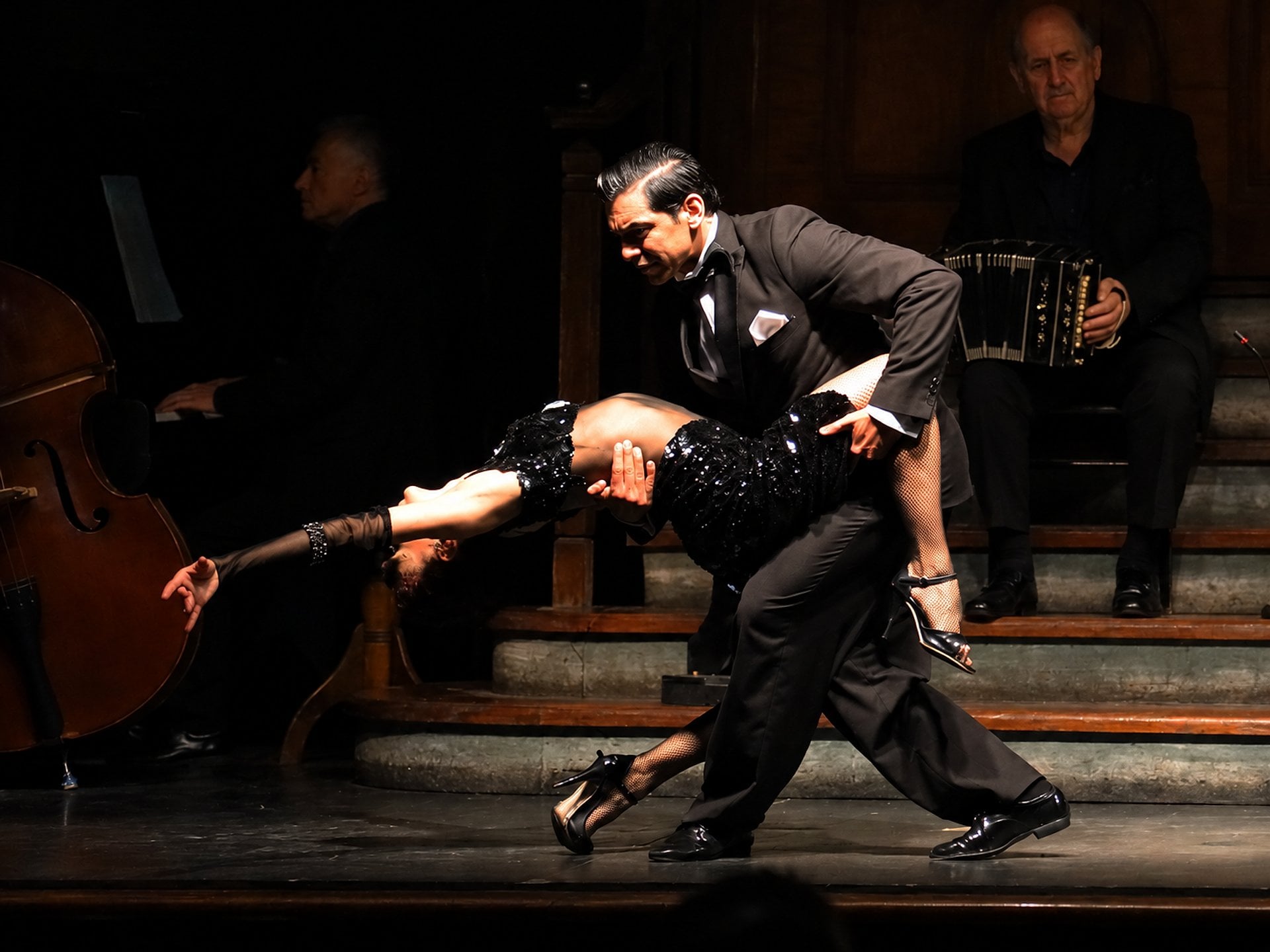 Tango y folclore en Aljibe, cena opcional - Imagen 2