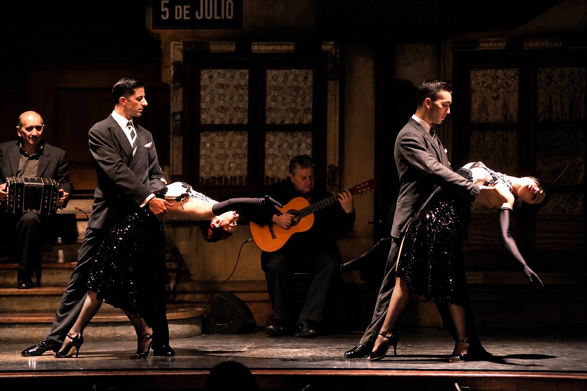 Tango y folclore en Aljibe, cena opcional - Imagen 3