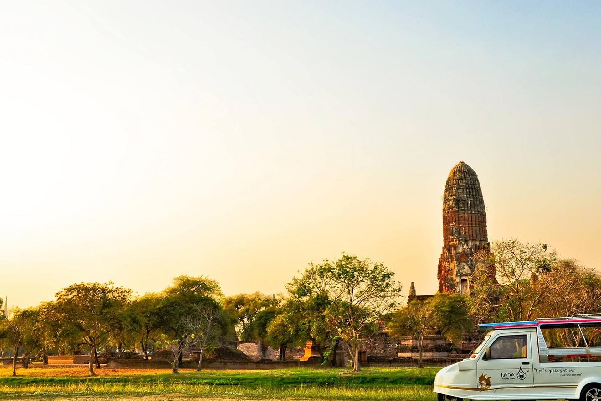Elefantes en Kanchanaburi desde Bangkok - Imagen 2