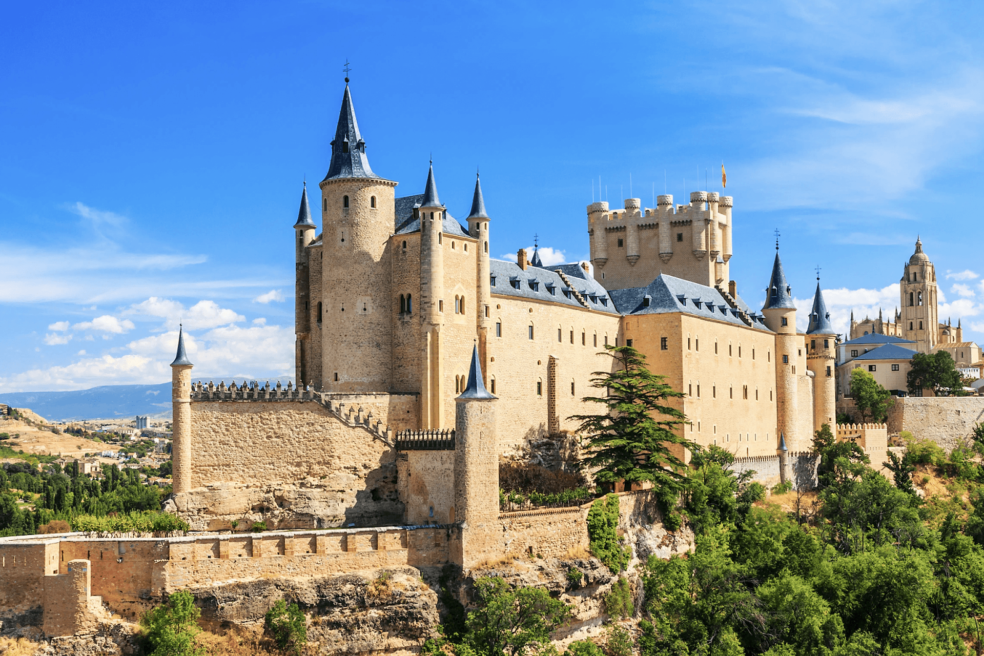 Segovia y Alcázar en tren desde Madrid - Imagen 2