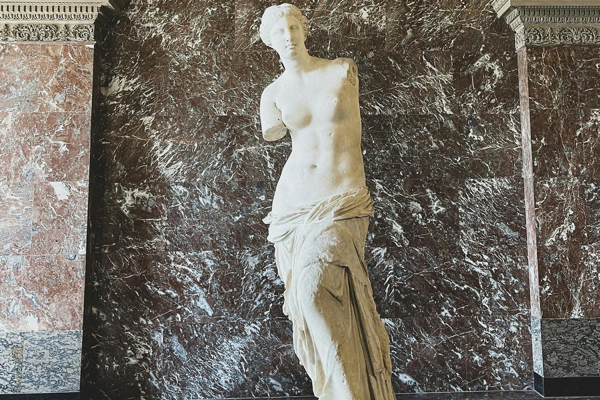 Louvre con entrada prioritaria y Mona Lisa - Imagen 2