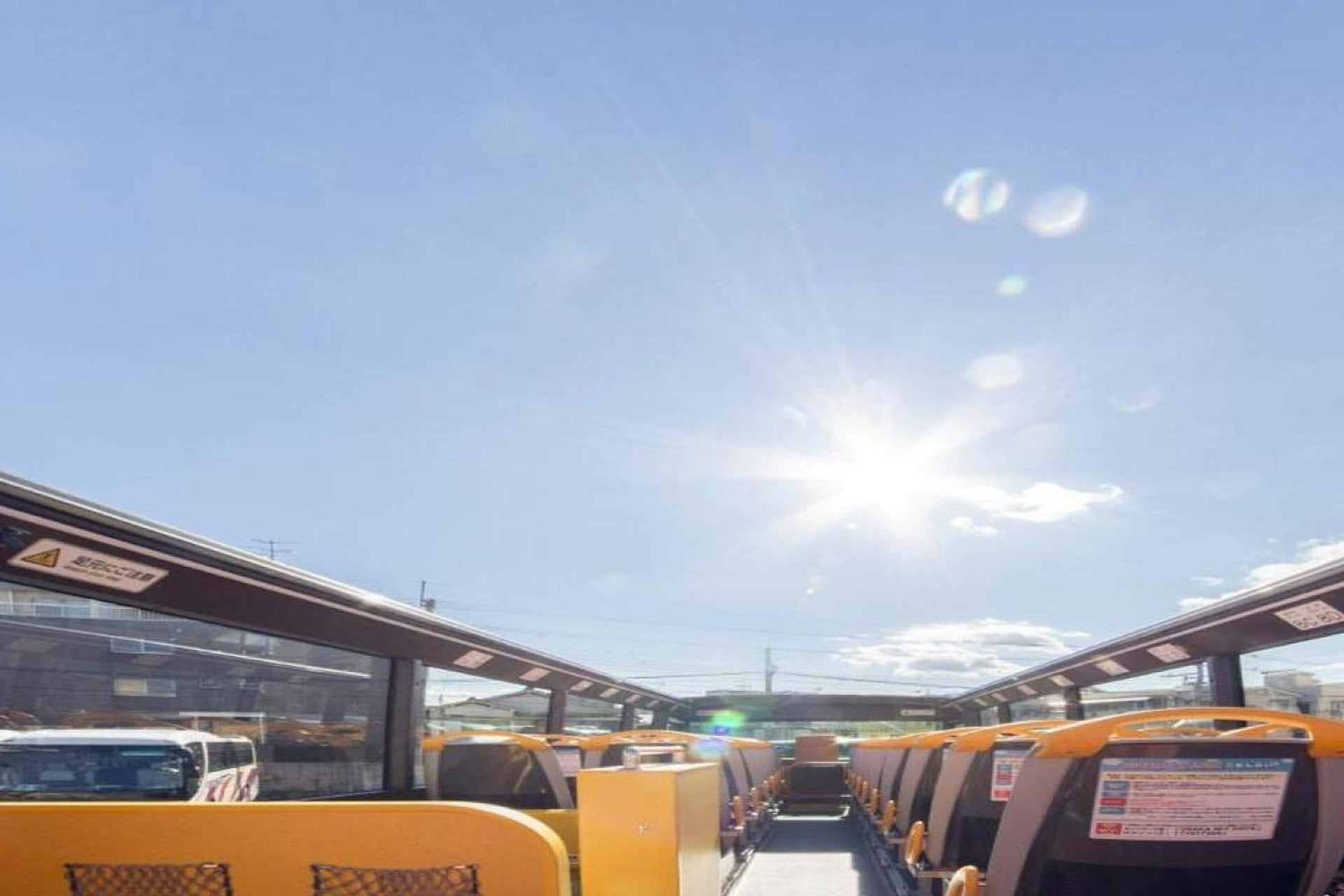 Osaka Sky Vista, bus descapotable - Imagen 3