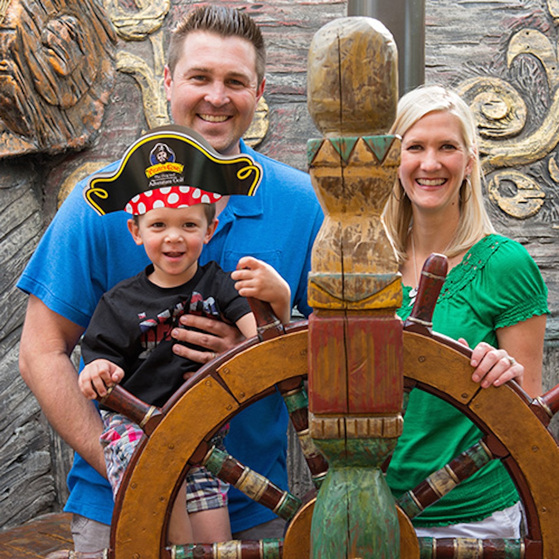 Pirate Cove Adventure Golf - Imagen 3