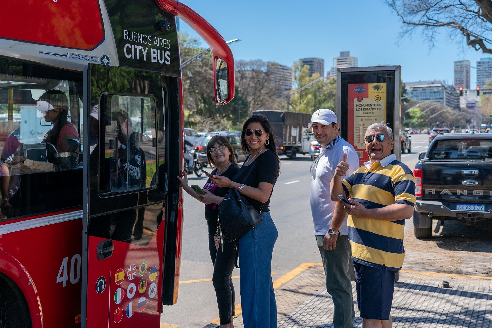 Bus Turístico Hop-On Hop-Off: Basic 24 hs - Imagen 4