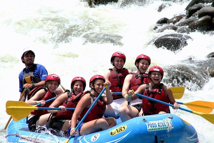Tirolesa y rafting con almuerzo - Imagen 3
