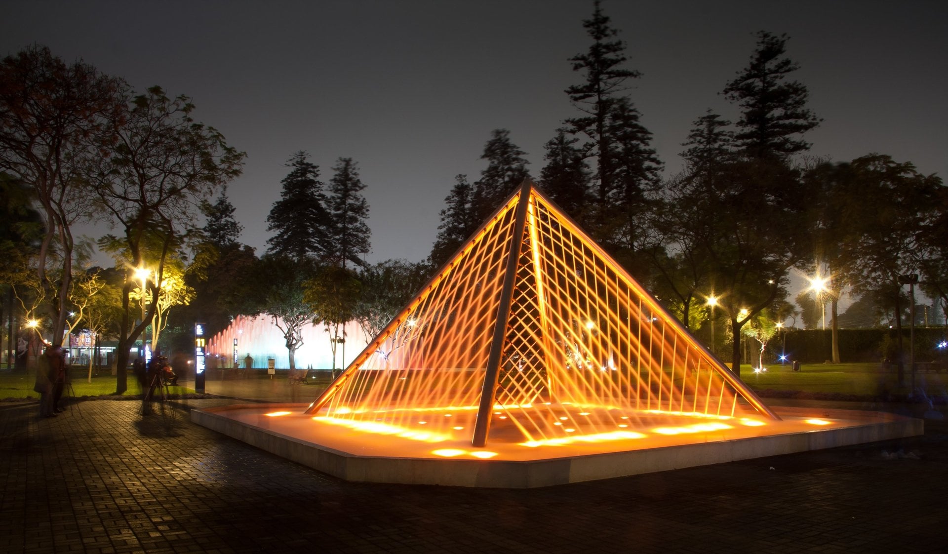 Lima de noche: Circuito Mágico del Agua - Imagen 2