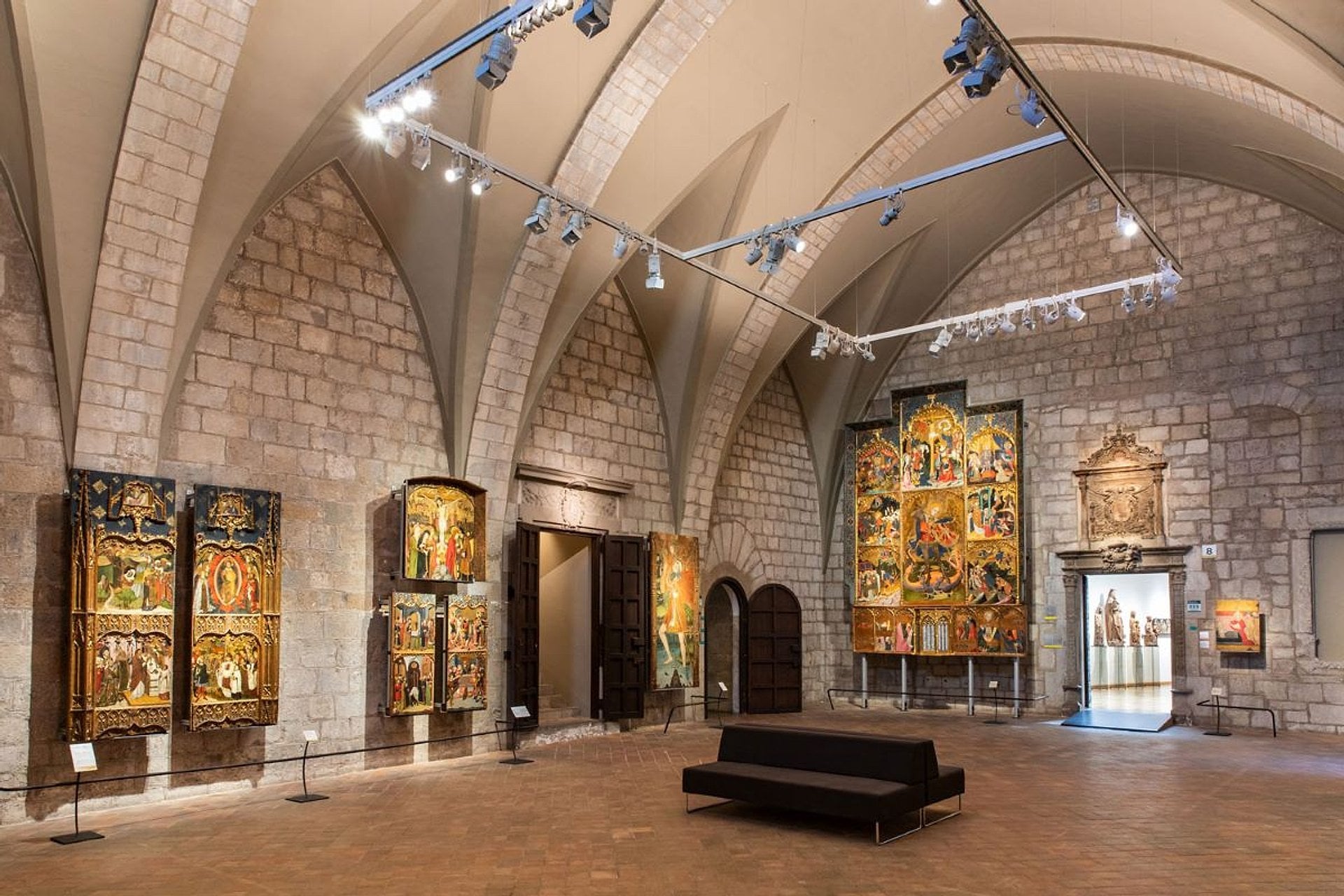 Entrada al Museo de Arte de Girona - Imagen 3
