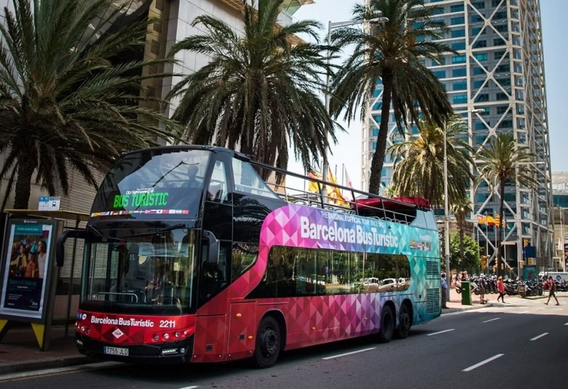 Barcelona Bus Turístico Hop On Hop Off - Imagen 2