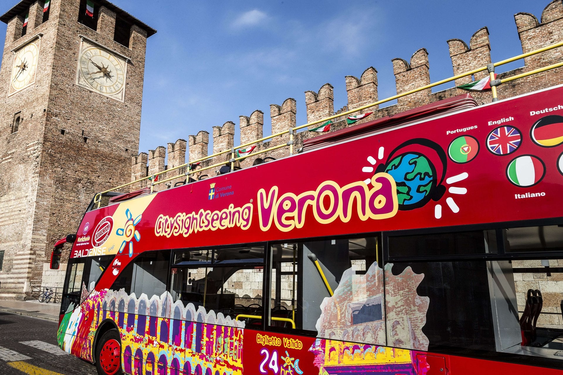 Bus turístico por la ciudad de Verona - Imagen 3