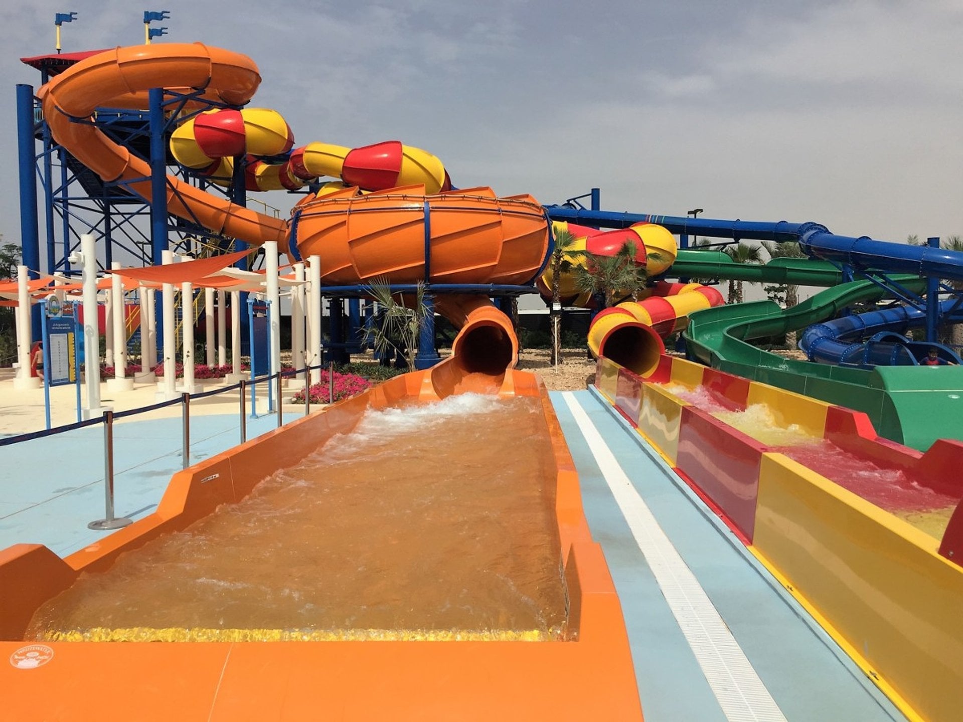 Entradas al parque acuático Legoland Dubai - Imagen 3