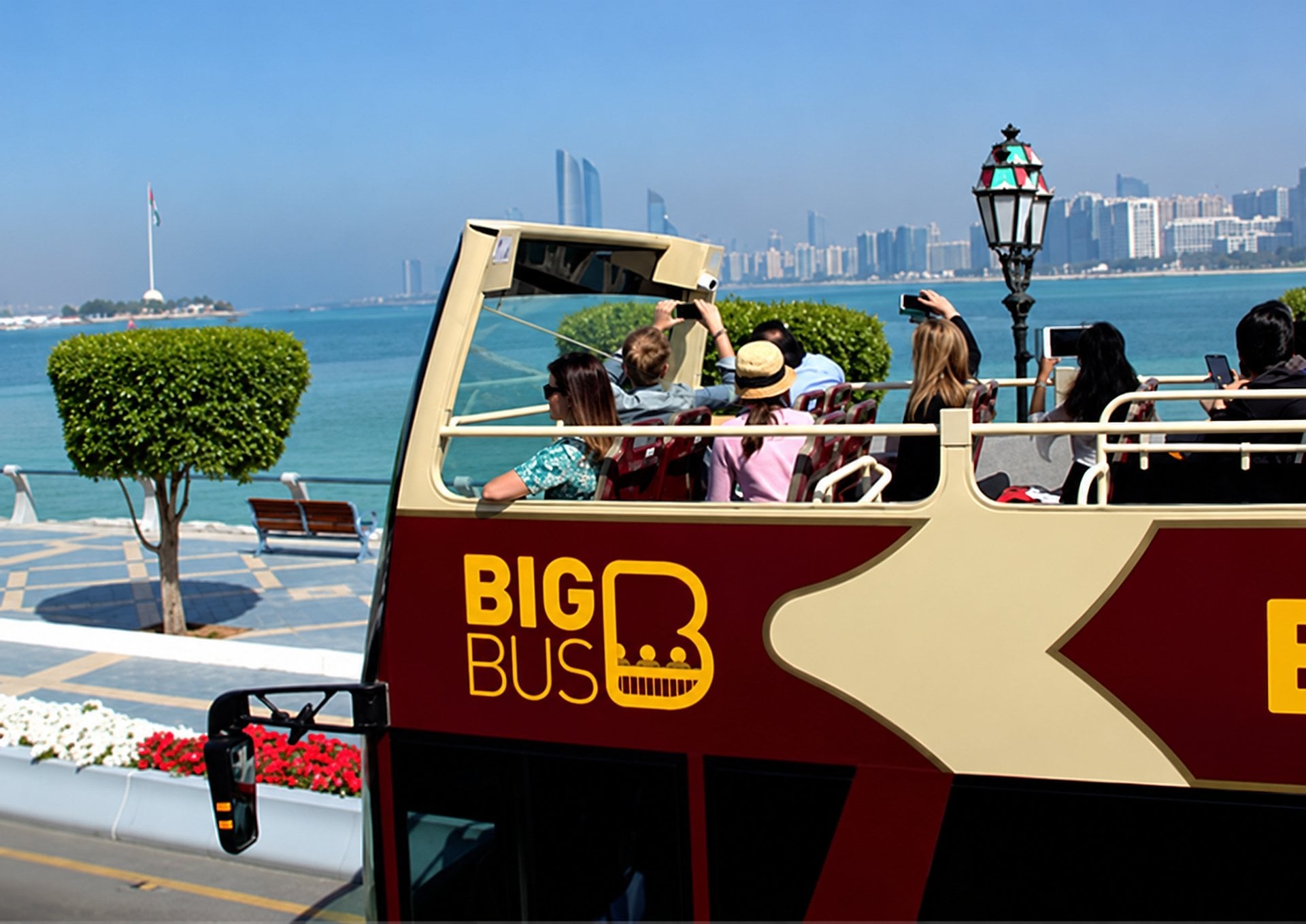 Big Bus Abu Dabi: hop-on hop-off 24 horas - Imagen 2