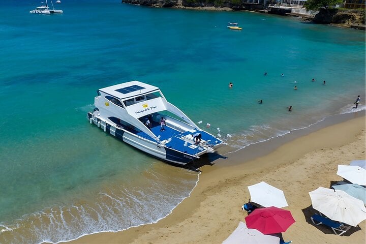 Catamarán fiesta con snorkel y barra libre - Imagen 3