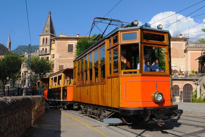 Sóller y Puerto de Sóller en tren y tranvía - Imagen 2