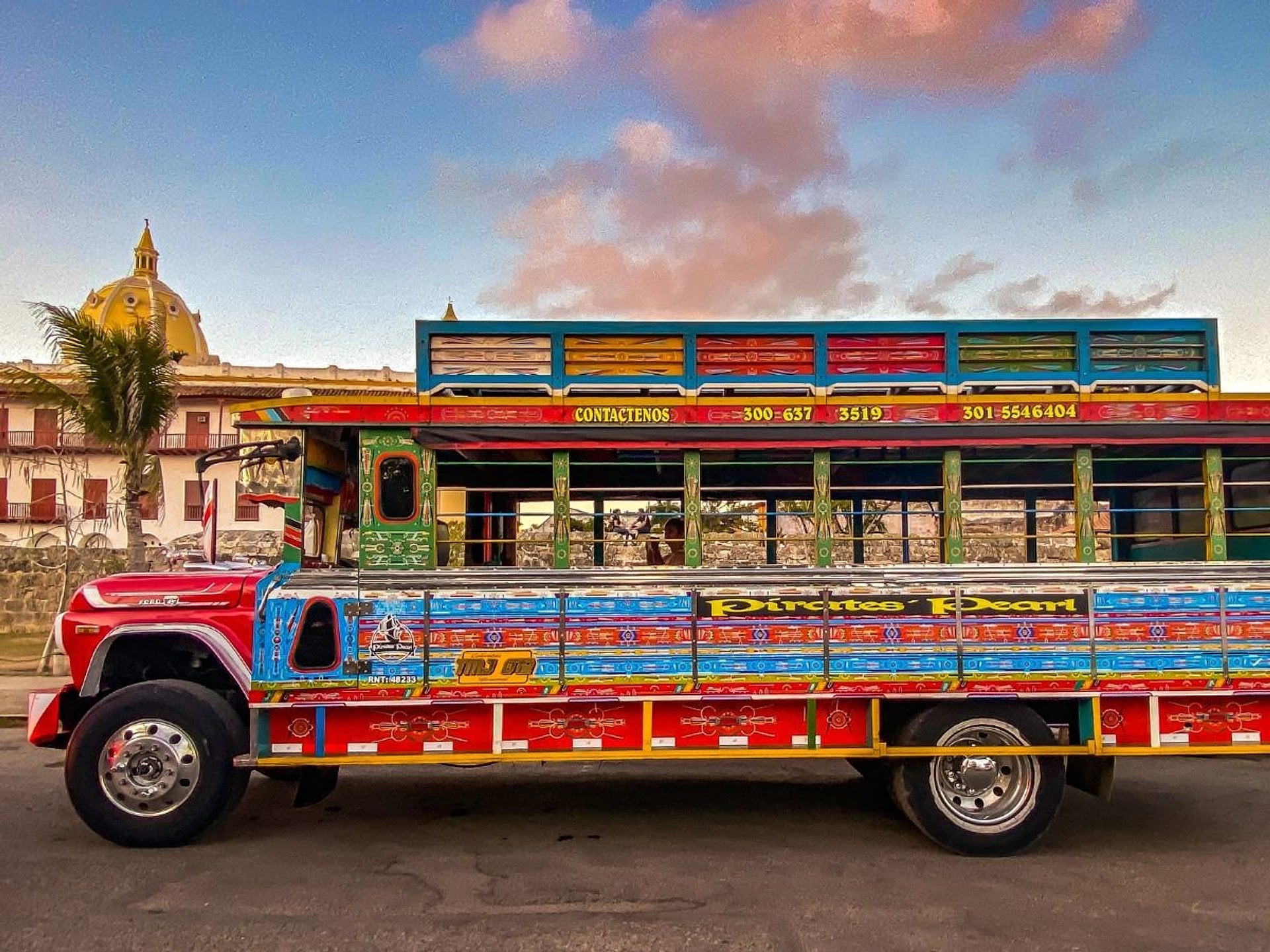 Paseo por la ciudad en Chiva - Imagen 3