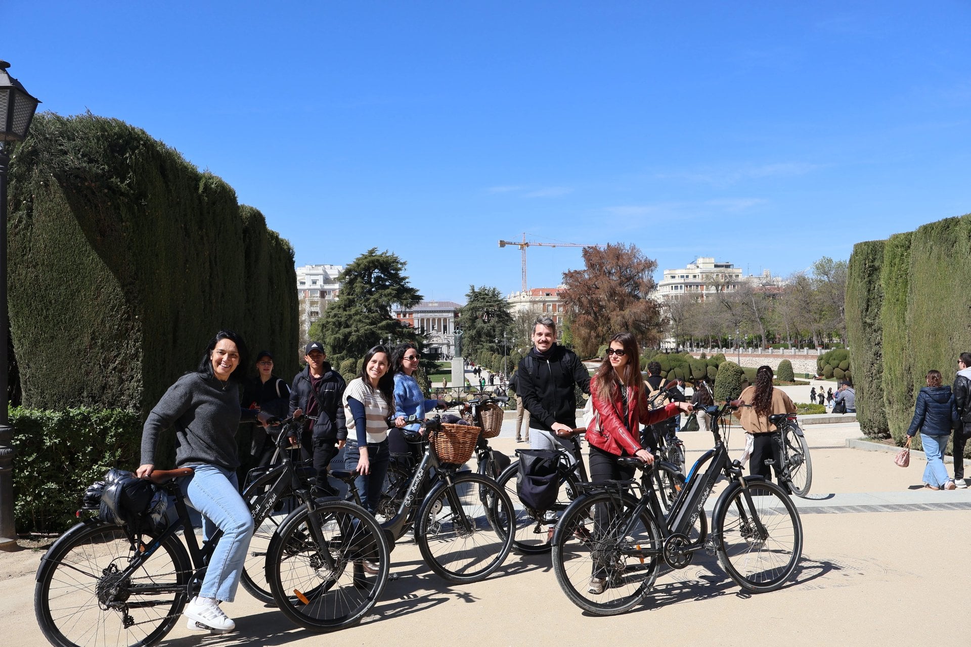 Bici eléctrica en el Retiro, grupo reducido - Imagen 2
