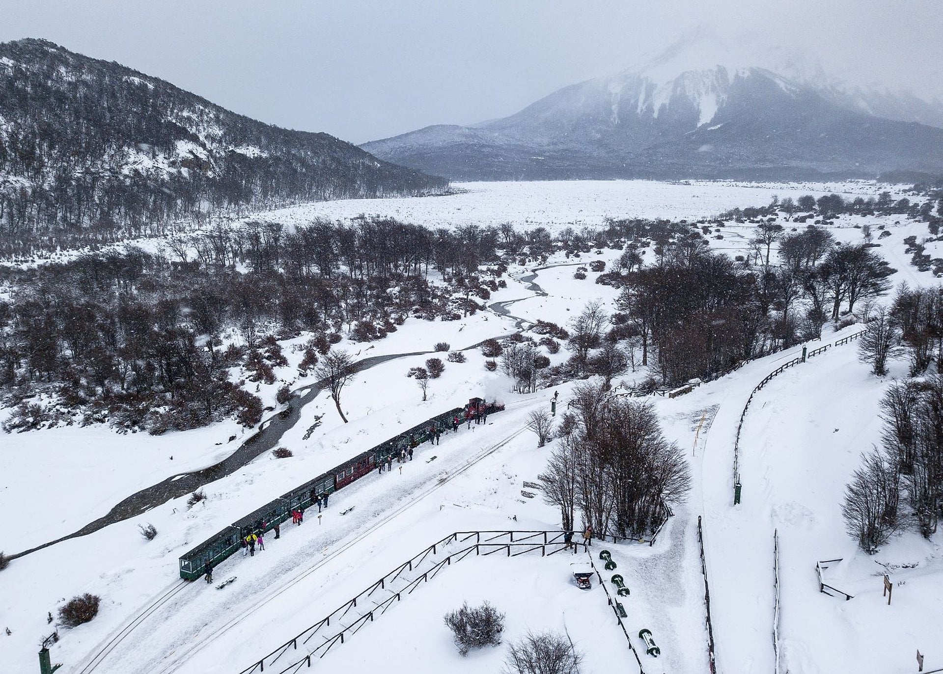 Tierra del Fuego y Tren del Fin del Mundo - Imagen 4