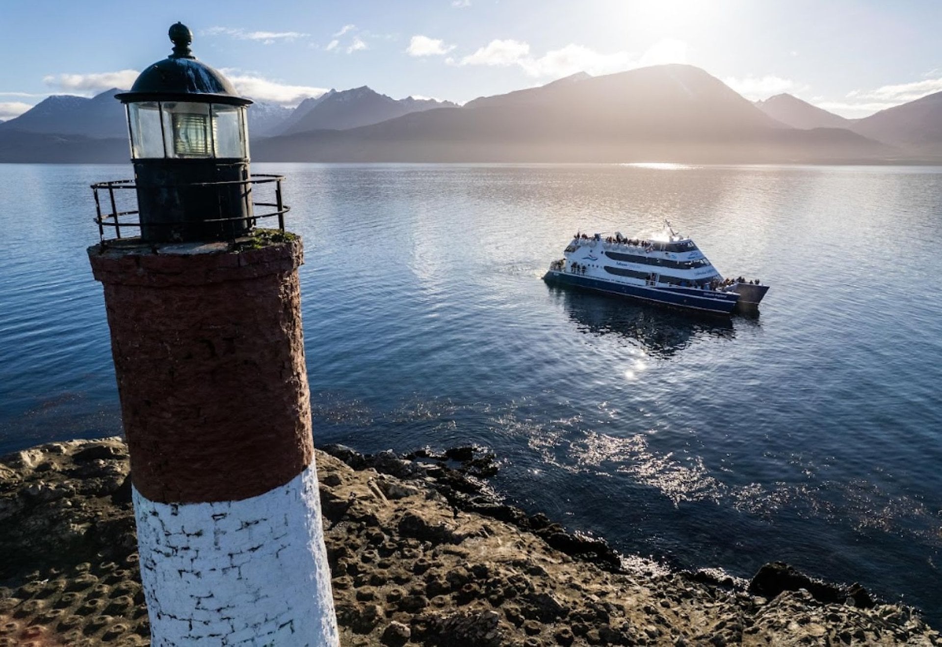 Canal de Beagle: Isla Lobos e Islas Bridges - Imagen 2