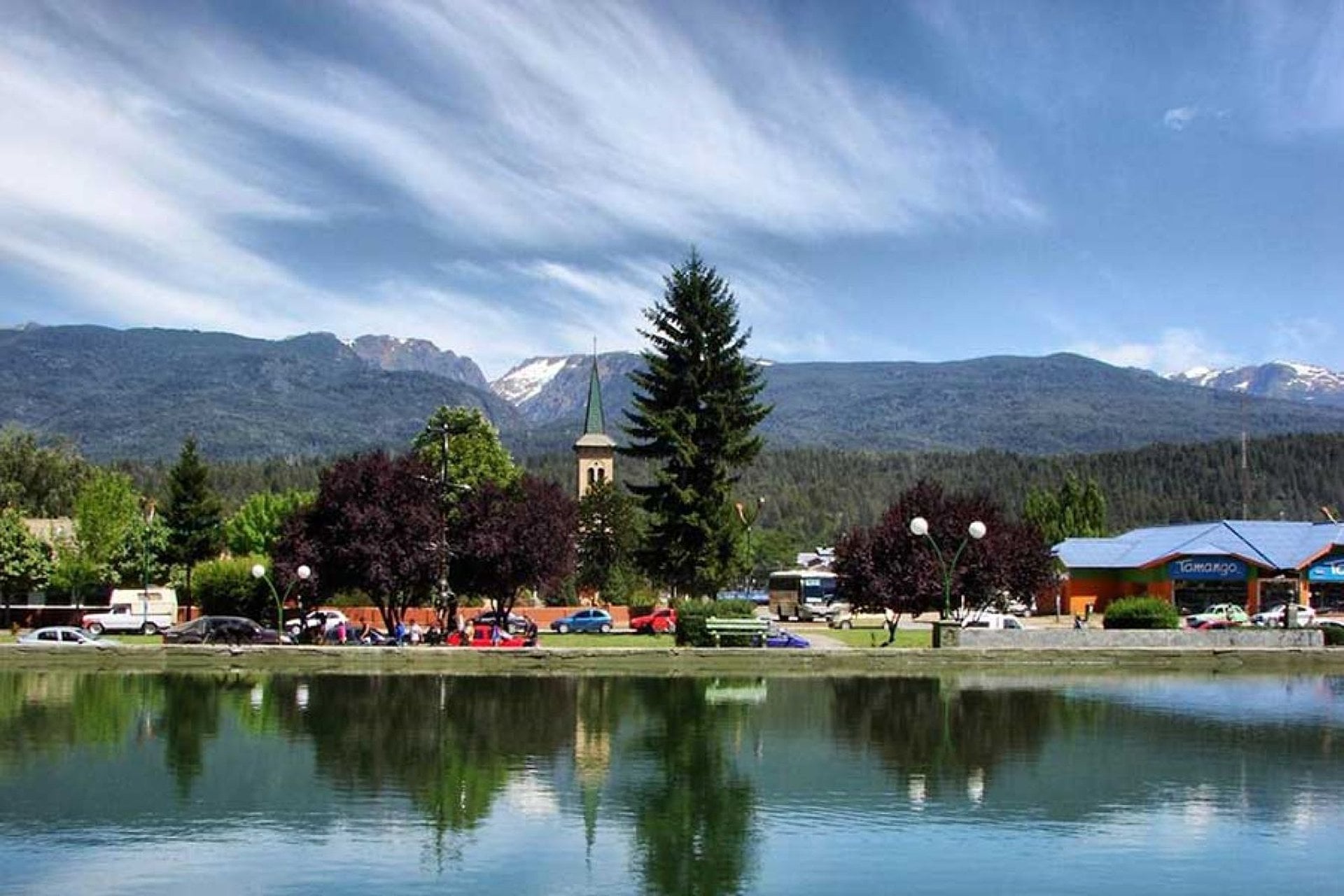 El Bolsón y Lago Puelo desde Bariloche - Imagen 2
