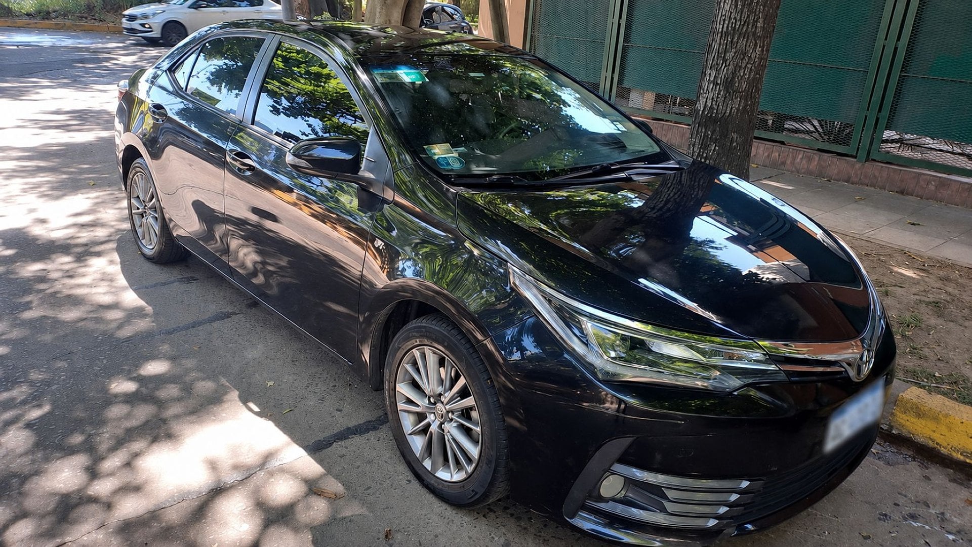 Traslado Privado desde Aeropuerto Ezeiza hasta Aeroparque J. Newbery o viceversa - Ejecutivo - Imagen 2
