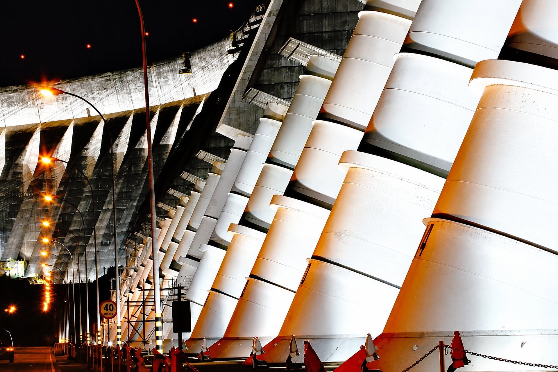 Tour Nocturno por Itaipú - Imagen 4