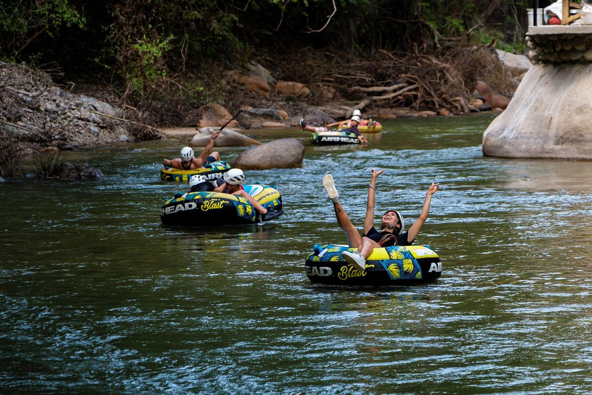 Expedición fluvial con tirolinas y rafting - Imagen 3