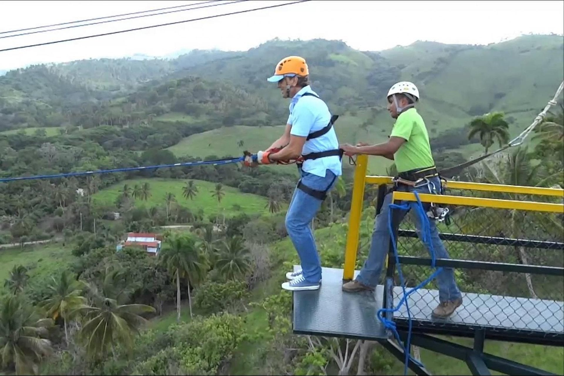 Tirolesa extrema y divertida en Puerto Plata - Imagen 4