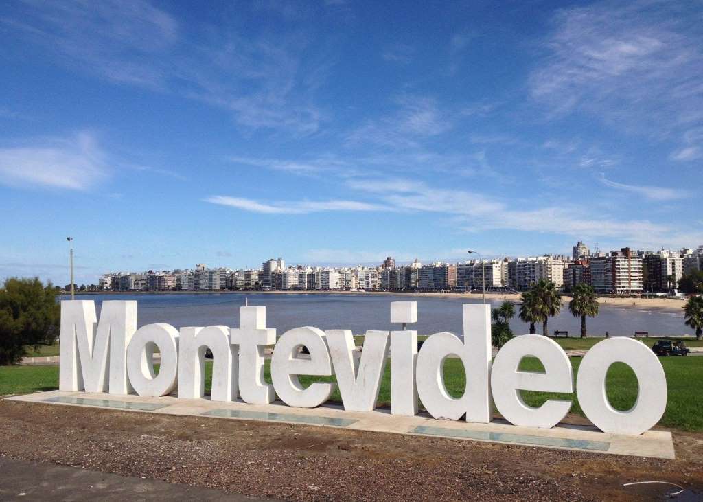 Traslados, city tour y Colonia - Imagen 1