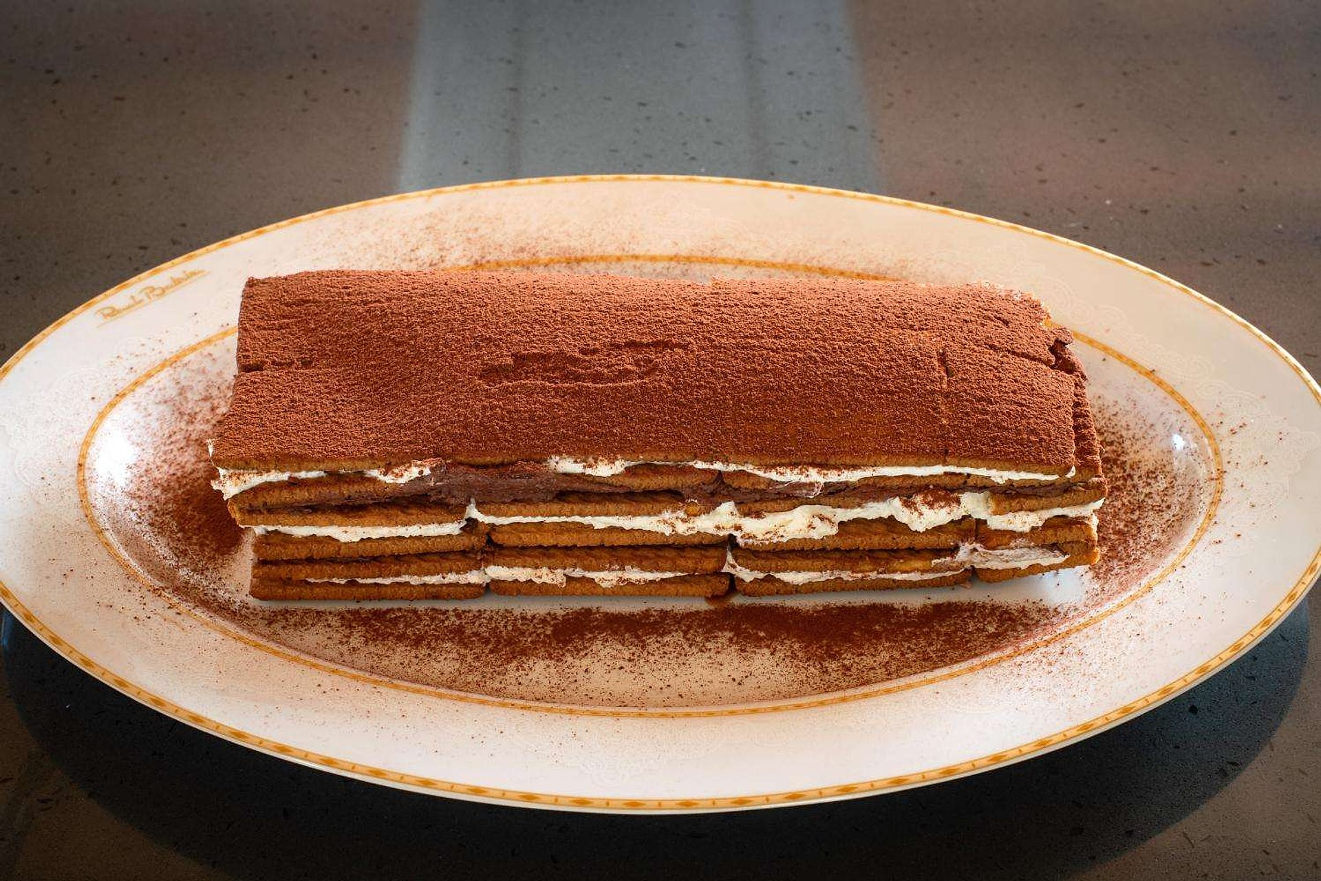 Pasta y tiramisú en grupo pequeño, Verona - Imagen 1