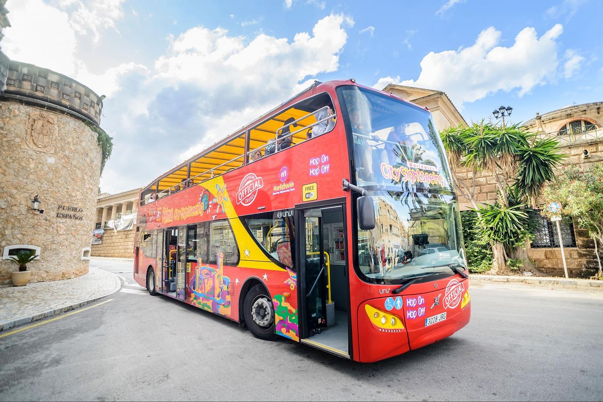 Bus Hop-On Hop-Off Palma de Mallorca - Imagen 1