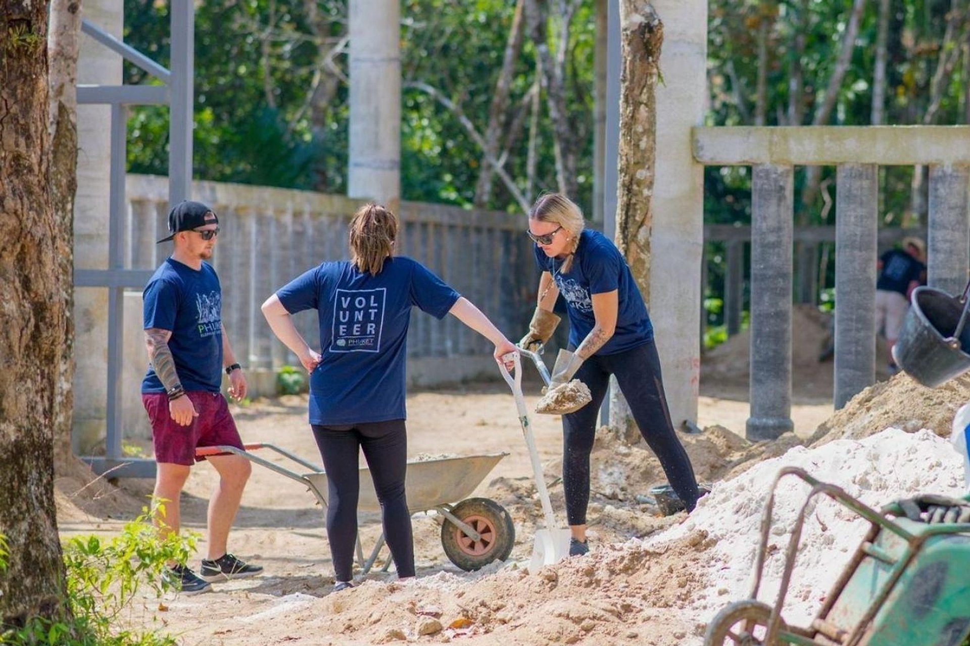 Santuario de elefantes: voluntariado - Imagen 1