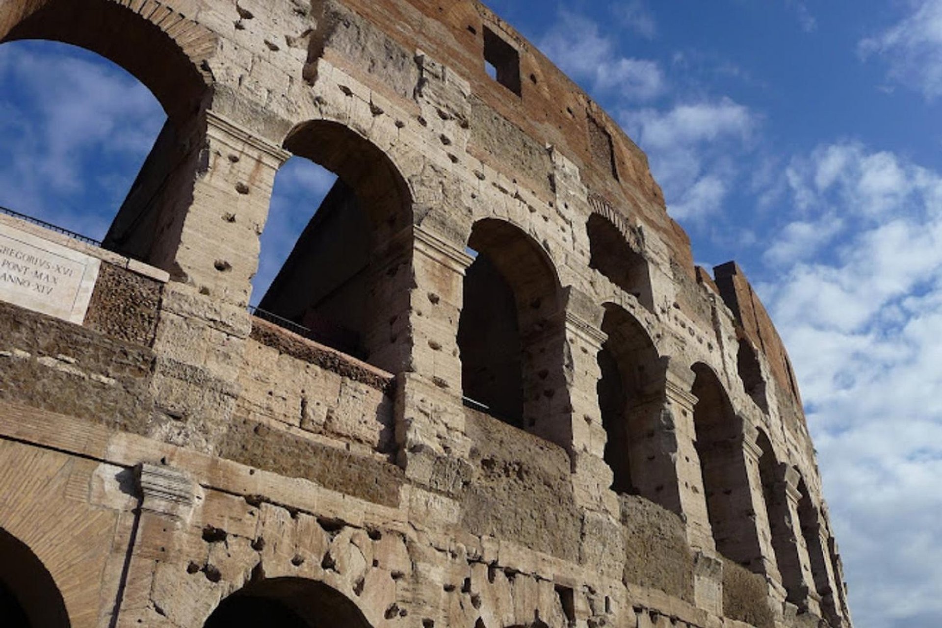 Coliseo, Arena y Foro en grupo chico - Imagen 1