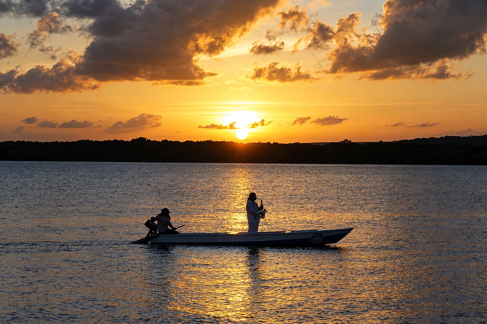 Atardecer en la Playa del Jacaré - Imagen 1