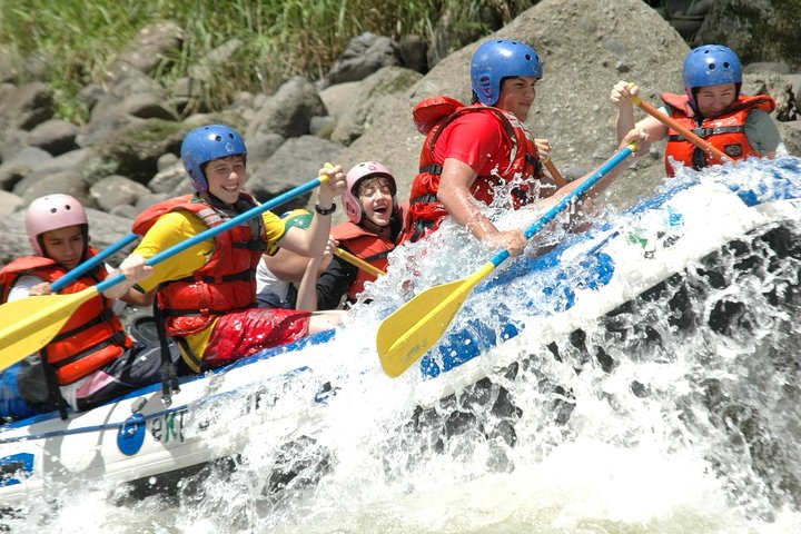 Rafting en el Pacuare: día completo - Imagen 1