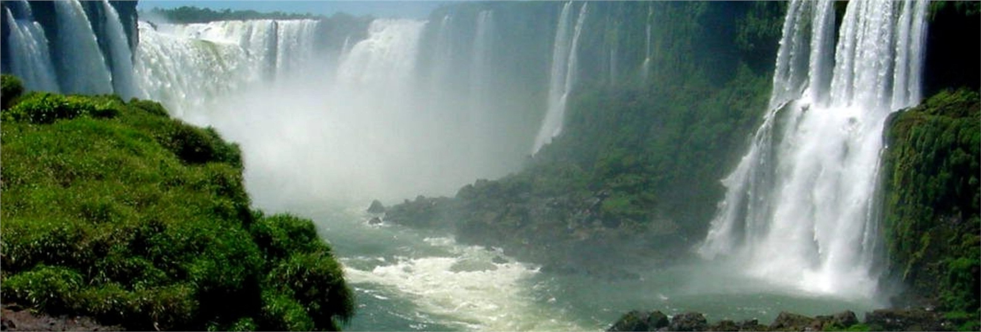 Tour Cataratas Argentinas con entrada - Imagen 1