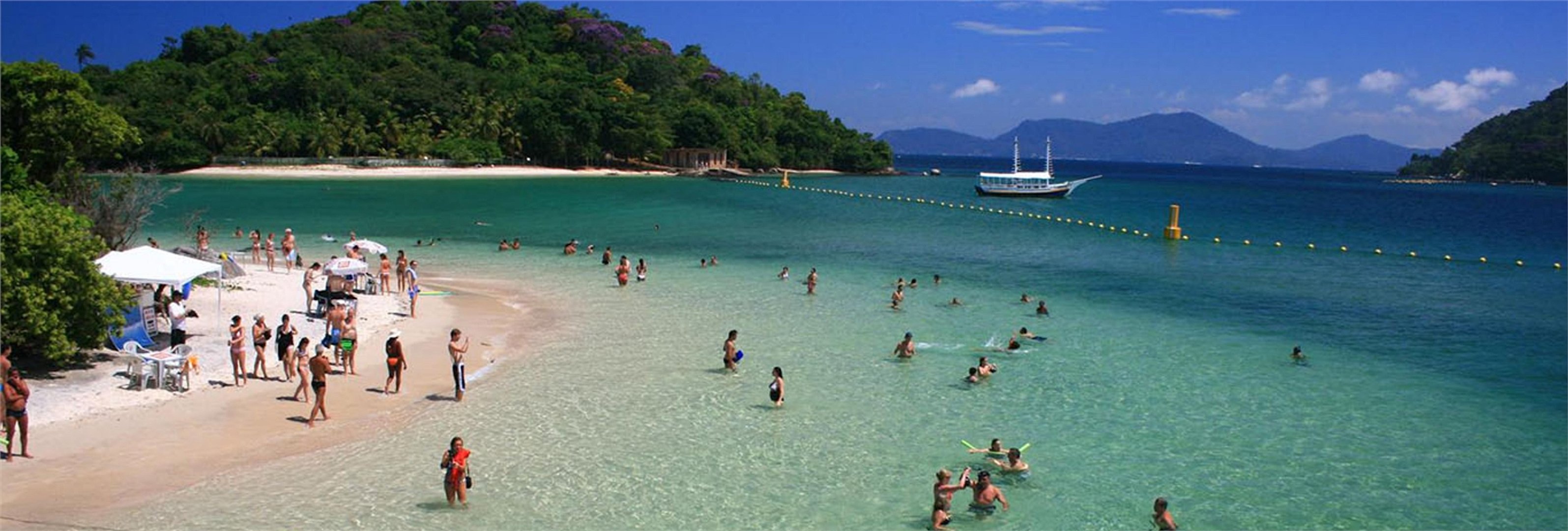 Barco por las islas de Ilha Grande - Imagen 1